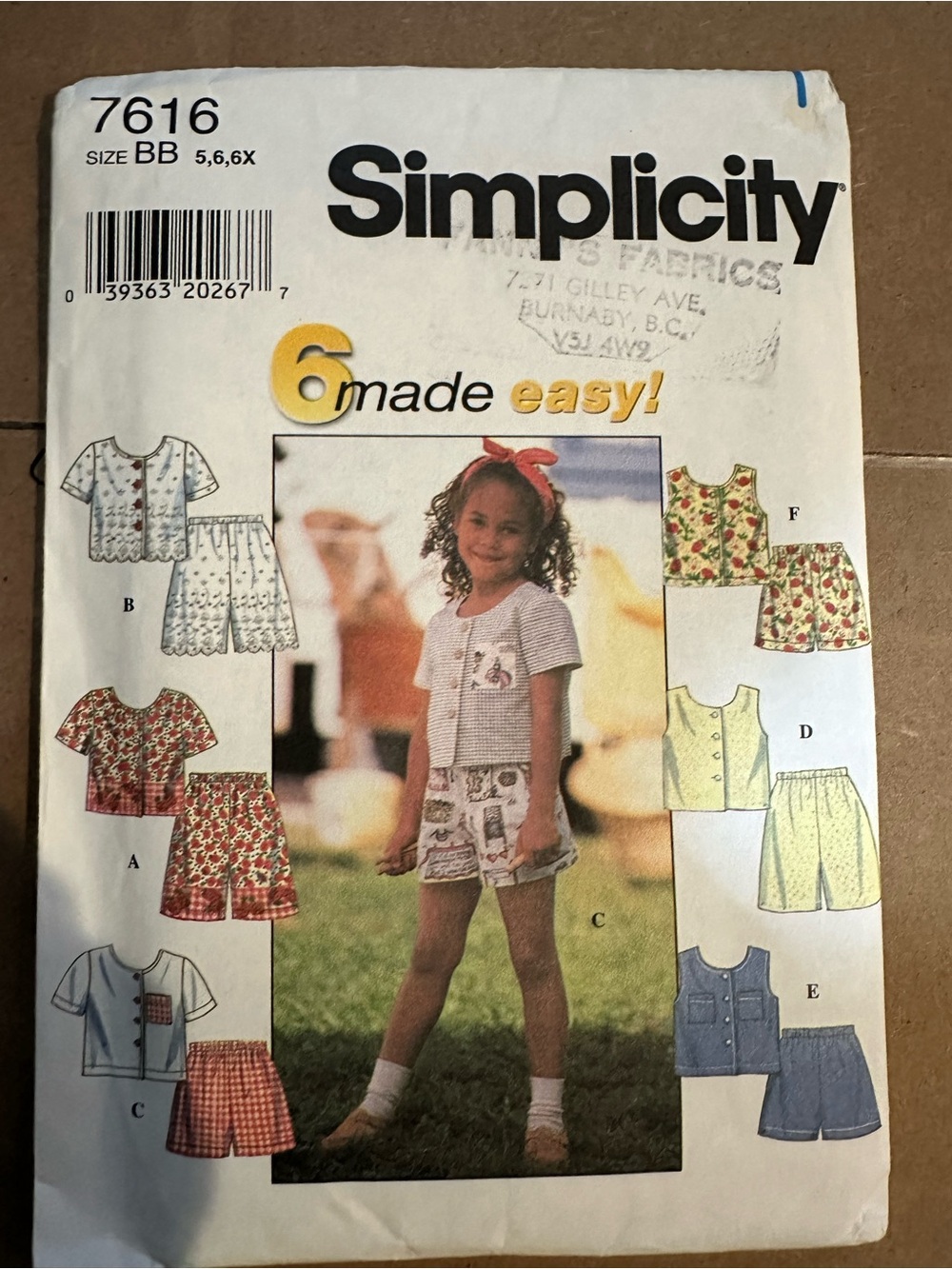Simplicity Girls' Short Sleeve Shirt & Shorts Pattern - White, Red, Yellow